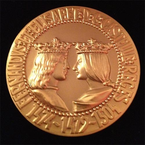 medalla de oro al merito profesional foro europa 2015 gazzules interiorismo